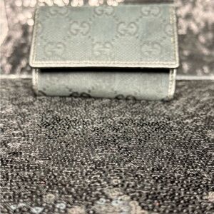 Gucci Black Leather Key Holder